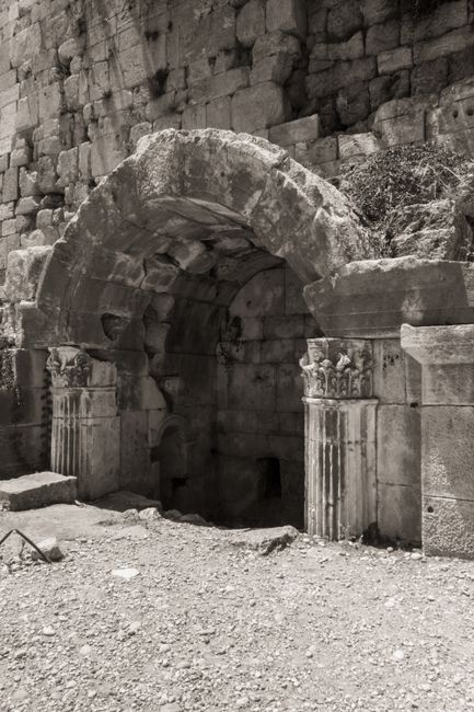 Bible open to Ephesians chapter 3 for verse-by-verse commentary and study