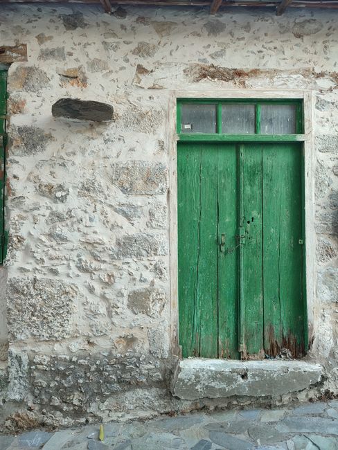 Bible open to John chapter 10 for verse-by-verse commentary and study