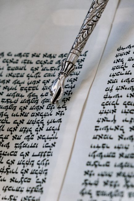 Bible open to Ecclesiastes chapter 12 for verse-by-verse commentary and study