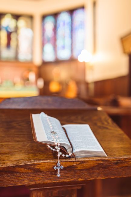Bible open to Nehemiah chapter 6 for verse-by-verse commentary and study